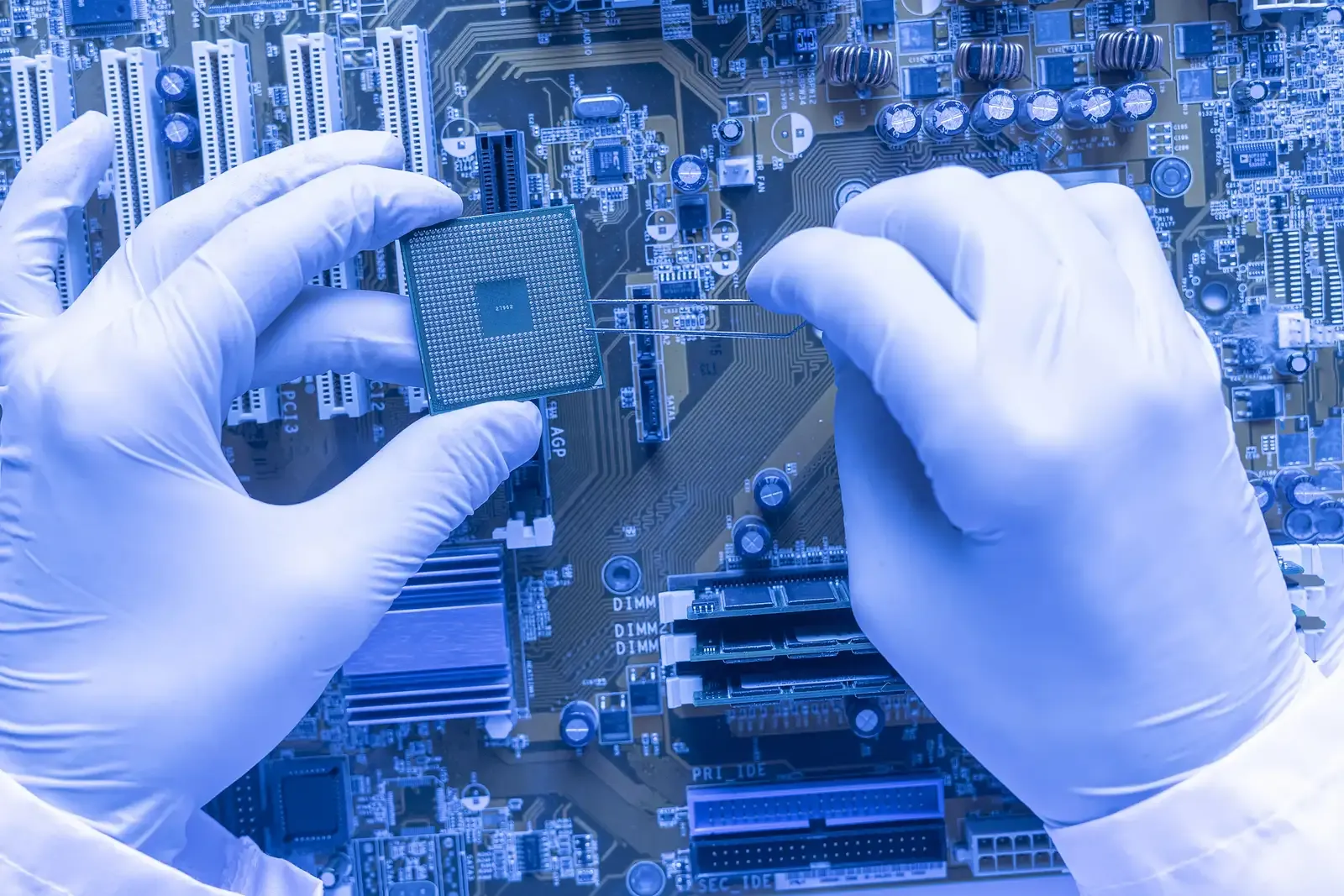 Q1's ASML en TSMC! Slechte geopolitiek, mooie beurzen, dure chippers & goedkope tech